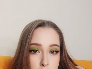 My Model Name Is Sesawwe! I'm 18