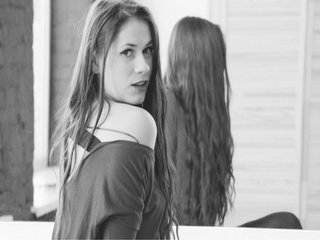 I'm A Live Chat Delicious Sweet Thing! People Call Me Orangellaa
