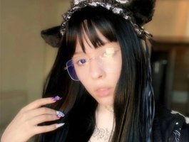 Elizabeth-1 Profile Image