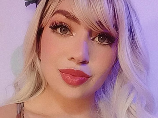 look me straight in the eyes! 👀😍