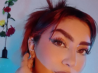 without bra... 🤯😍🤤