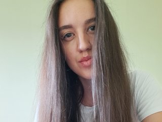 My Age Is 27 Years Old, My Name Is Gloriya-Terri