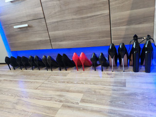 Angelina Heels: 1-9.