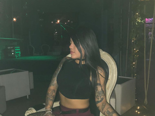 A little bit of me•