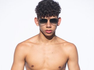 I Live In Bello And My Model Name Is Andretwink18