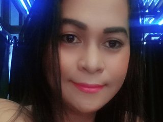 A Live Chat Hot Trans-sexual Is What I Am And My Model Name Is TsHotJOYCE, I Am A Blonde