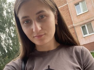 I Am A Brunette! A Camwhoring Delectable Girl Is What I Am 2