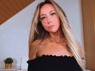 I'm 21 Years Of Age And A Camming Appealing Female Is What I Am, At BongaCams I'm Named Ritzy-Star
