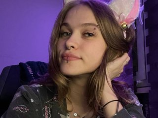I'm 19 Years Old And At BongaCams I'm Named Maya-77 And A Camwhoring Good-looking Sweet Thing Is What I Am