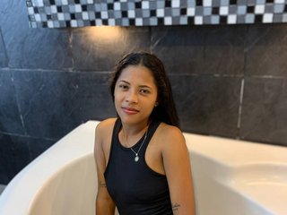 A Sex Webcam Pleasing Girl Is What I Am And I Am A Brunette