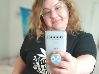 I'm 35 Yrs Old, A Live Chat Charming Sweet Thing Is What I Am, I Am A Blonde