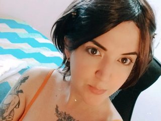 I'm A Live Cam Pretty Female, 29 Is My Age