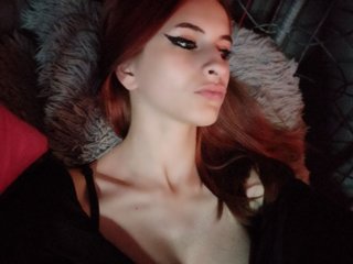 My Age Is 18 Yrs Old And A Camwhoring Seductive Sweet Thing Is What I Am