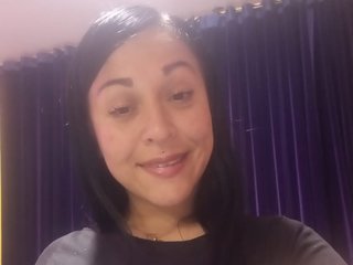 I'm 32 Years Old! My BongaCams Model Name Is EllyAdams