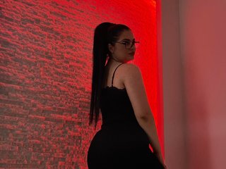 A Camming Gorgeous Honey Is What I Am, I Am A Brunette