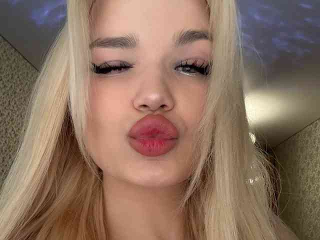 LizaTayloo