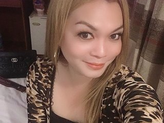 36 Is My Age! I'm A Sex Cam Suave She-male And My Model Name Is Filipinabanana