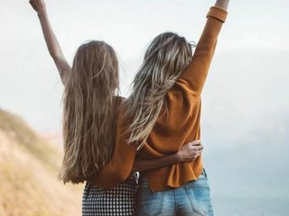 A Camwhoring Seductive Couple Is What We Are, Our BongaCams Name Is Luna-nd-freya And We Are Brunette