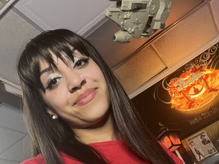 People Call Me Lickthekiwi67, I Am A Brunette, I'm A Sex Chat Sensual Girl