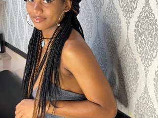 I Am A Brunette, I'm 19 Yrs Old, I Am Named Kinsley-khloex