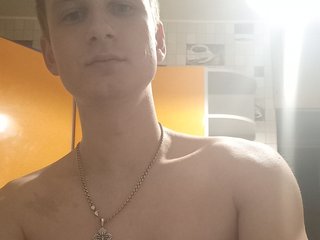 FrenkWow: Live Cam Show