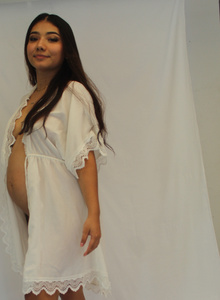 isaa-pregnant Me xoxo photo 9925170