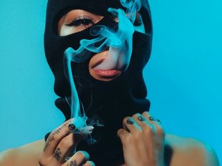 I'm A Sex Chat Sexy Gal, People Call Me BlackFox7777