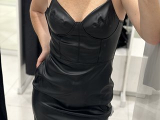 I Am A Redhead And My Age Is 28 Years Old! A Webcam Hot Chick Is What I Am