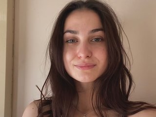 I Am A Brunette And A Live Chat Horny Bimbo Is What I Am And People Call Me Mefedroona