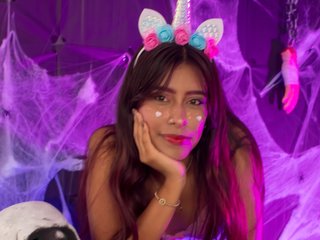 A Camming Suave Babe Is What I Am, I'm 18 Years Old