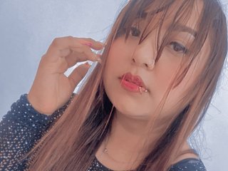 Medellin Is Where I Live, I'm A Sex Chat Suave Woman, I Am A Brunette