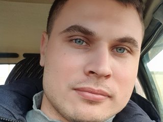 I'm 27, People Call Me Aleksey777r