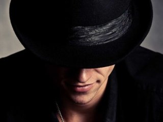 My Name Is King-pen, My Age Is 25 Yrs Old! I Am A Brunette