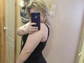 I Am A Blonde And I Am Named Purple-with
