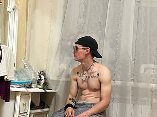 I'm 25! At BongaCams I'm Named Lexo1333