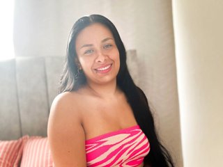 At BongaCams I'm Named Tynnyrose And I Live In Medellin And A Cam Hot Hottie Is What I Am