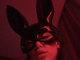 Watch FoxyySexyy live on cam on BongaCams