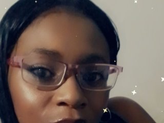 I Am A Brunette, I'm 32 Years Of Age! A Live Chat Desirable Honey Is What I Am