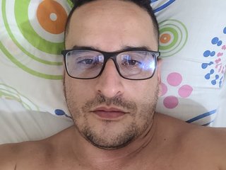I Am A Brunette And Santander Is Where I Live, My Age Is 39 Yrs Old
