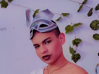 I Live In Bogota! I'm A Camwhoring Suave Tranny And My Model Name Is SamyEitan
