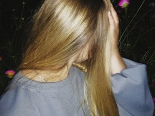 I Am Named NikaMilka323 And I'm A Sex Cam Lovely Gal! I Am A Brunette