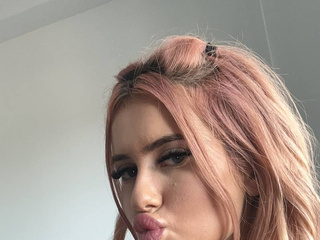 Pinky hair