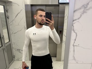 I Am A Blonde, I Am From Kyiv