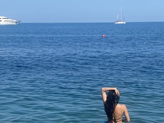 I'm 25 Years Old! A Live Webcam Easy Woman Is What I Am And My BongaCams Name Is SladkayaMalinka