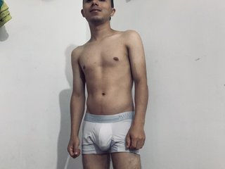 I Am A Brunette, I Live In Pitalito! My BongaCams Model Name Is Liam20cm