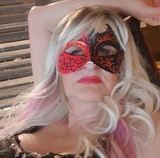 MissLuluDivine