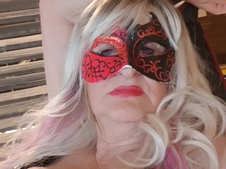 Dominatrix-Helga