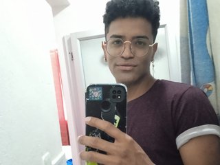 I'm 27 Years Of Age And I Am Named Izan01Perdomo