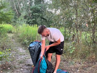 Warzsawa Is Where I Come From, I'm 25 Years Old