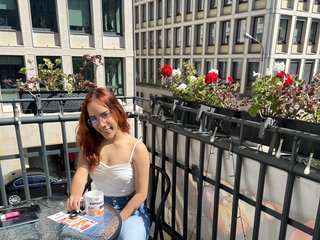 I'm 23 Yrs Old And I Am A Brunette And A Sex Webcam Attractive Babe Is What I Am